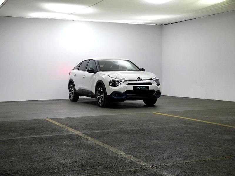 Usado Citroën e-C4 Shine 100 kW (136 CV) 2021 Blanco Utilitario