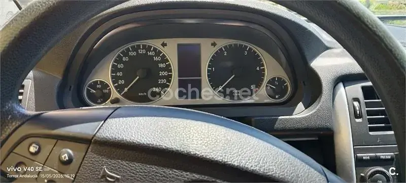Usado Mercedes B180 109 CV (80 kW) 2006 Negro Monovolumen