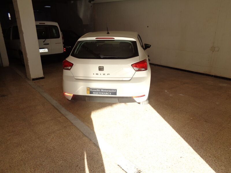 Usado Seat Ibiza Reference 80 CV (58 kW) 2019 Blanco Utilitario