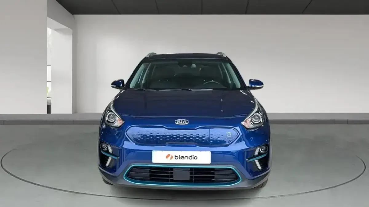 Usado Kia e-Niro 150 kW (204 CV) 2021 Azul SUV