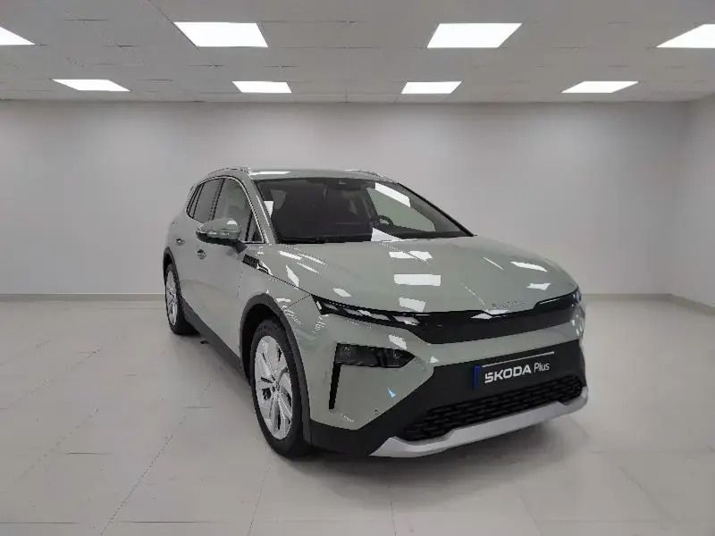 Verde Nuevo 2025 Skoda Elroq SUV | 37.990 € (Un poco caro) - Imagen 1/4