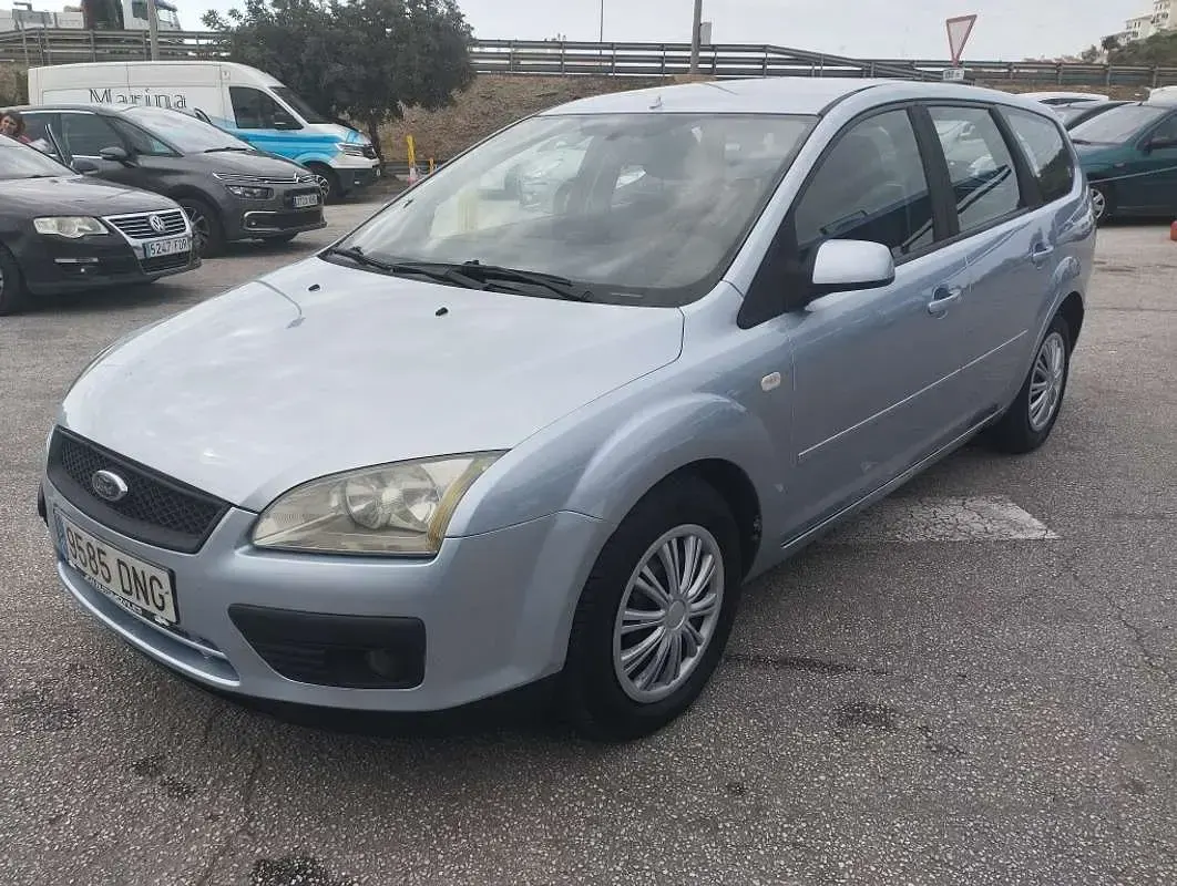 Usado Ford Focus Trend 109 CV (80 kW) 2005 Azul Familiar