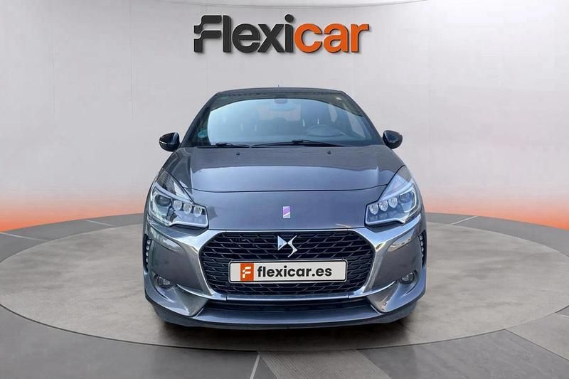 Usado DS Automobiles DS3 Performance 110 CV (80 kW) 2019 Gris Berlina