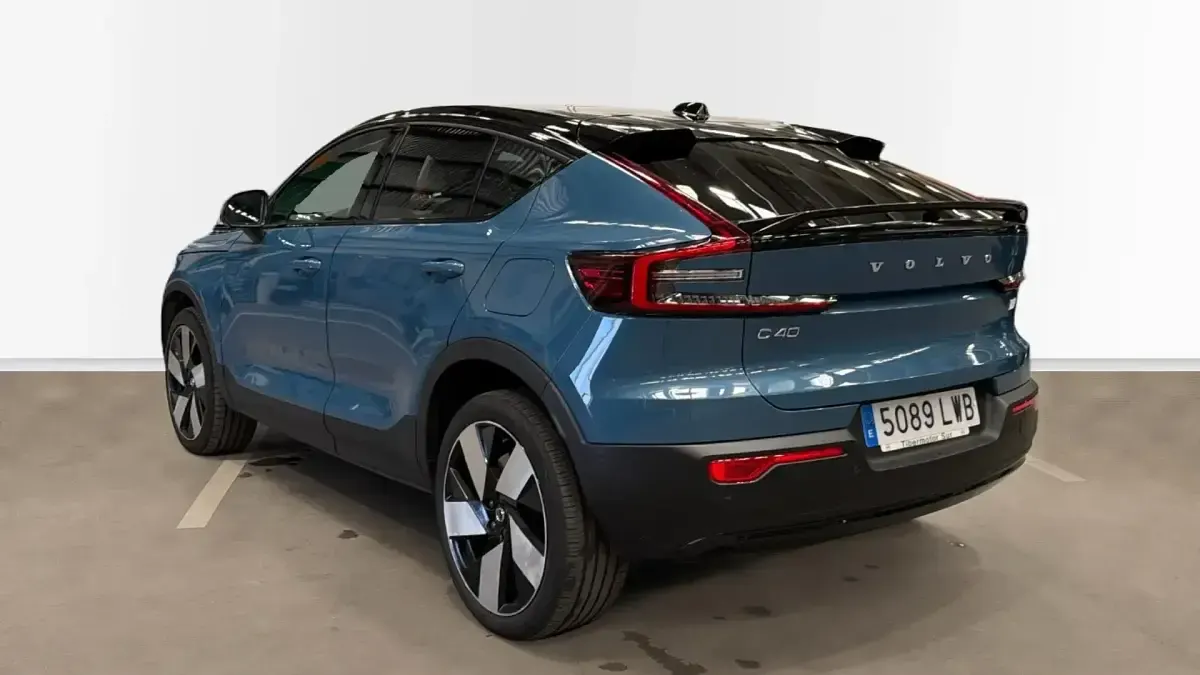 Usado Volvo XC40 Ultimate 300 kW (408 CV) 2022 Azul SUV
