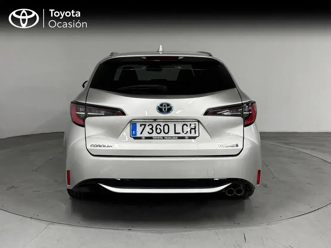 Usado Toyota Corolla Sport 180 CV (132 kW) 2019 Plata polar Familiar