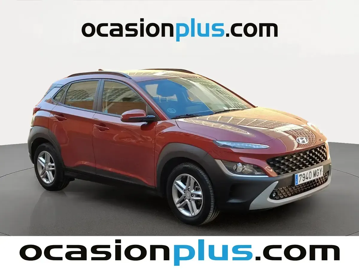 Używany Hyundai Kona 120 KM (88 kW) 2023 Czerwony SUV