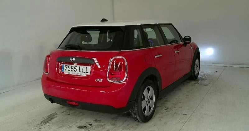 Usado Mini ONE 102 CV (75 kW) 2020 Utilitario