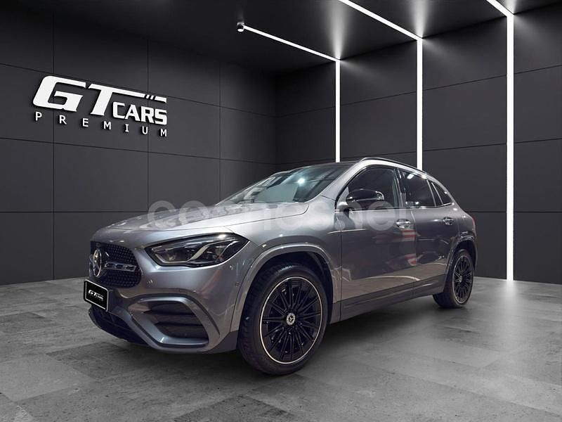 Gris / plata Usado 2023 Mercedes GLA250 SUV | 47.900 € (Caro) - Imagen 1/4