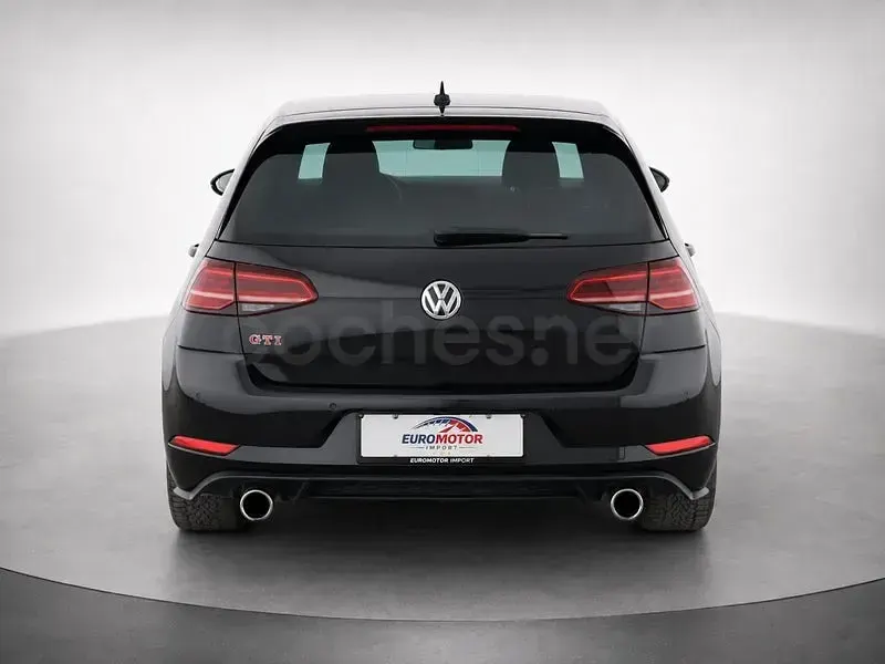 Usado VW Golf VII GTI 245 CV (180 kW) 2019 Negro Berlina