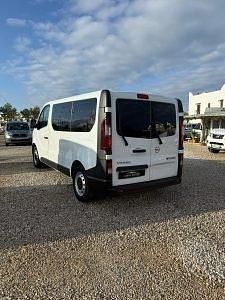 Usado Opel Vivaro S 125 HP (91 kW) 2016 Branco Monovolume