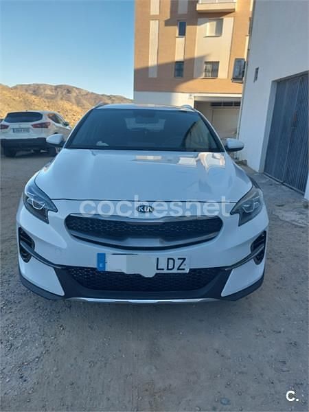 Blanco Usado 2020 Kia XCeed SUV | 16.000 € (Buen precio) - Imagen 1/4