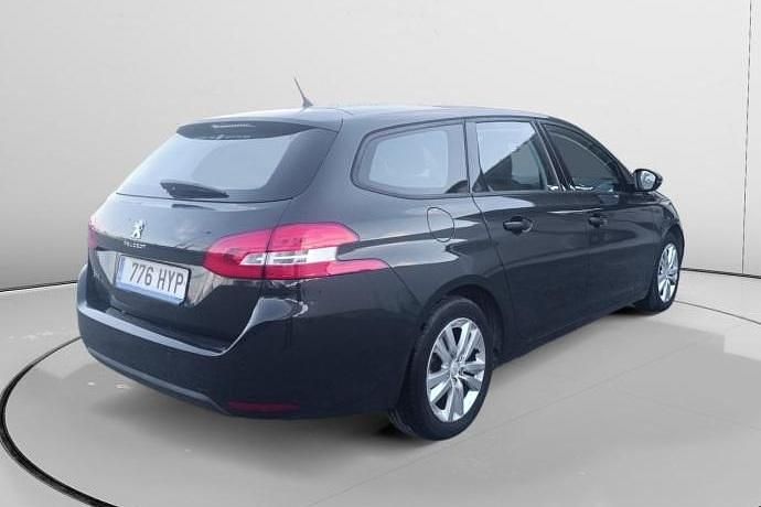 Usado Peugeot 308 Active 131 CV (96 kW) 2014