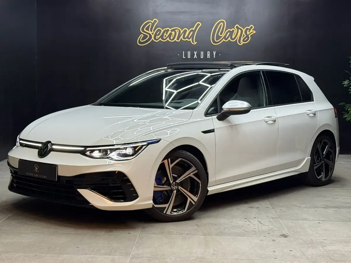 Usado VW Golf VIII R 320 CV (235 kW) 2023 Blanco Berlina
