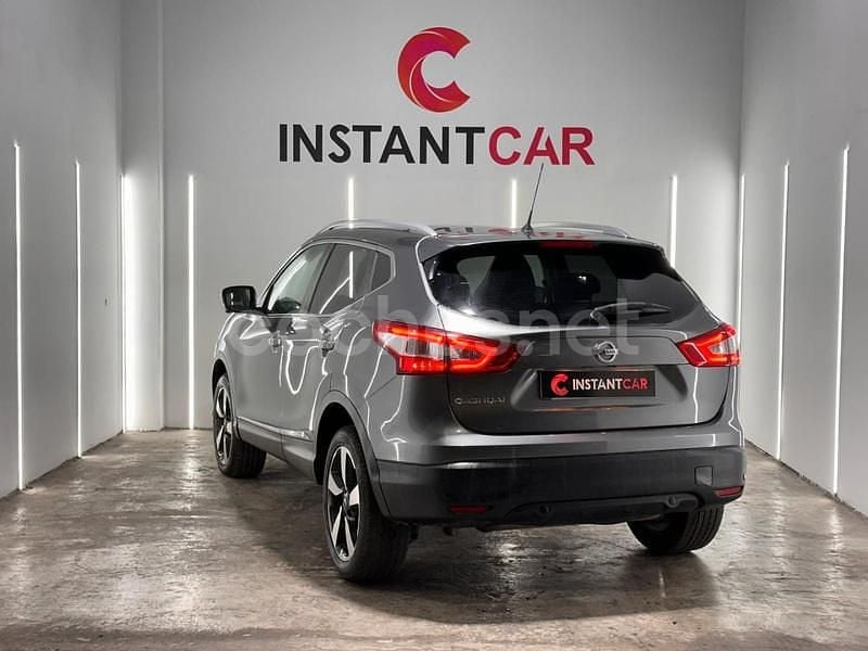 Usado Nissan Qashqai N-Connecta 110 CV (80 kW) 2017 Gris / plata SUV