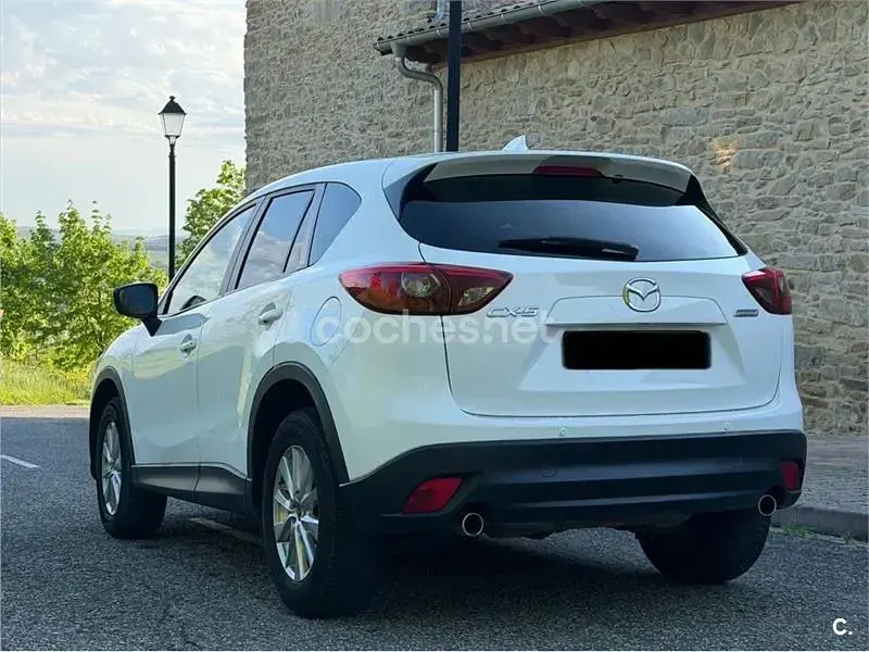 Używany Mazda CX-5 Style 150 KM (110 kW) 2015 Biały SUV