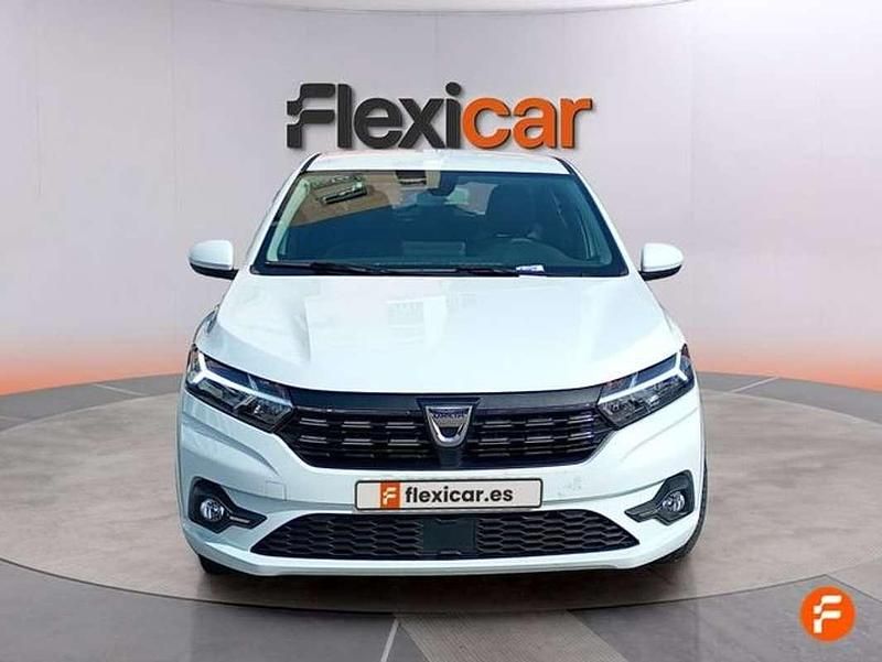 Usado Dacia Sandero Acces 67 CV (49 kW) 2022 Blanco Utilitario