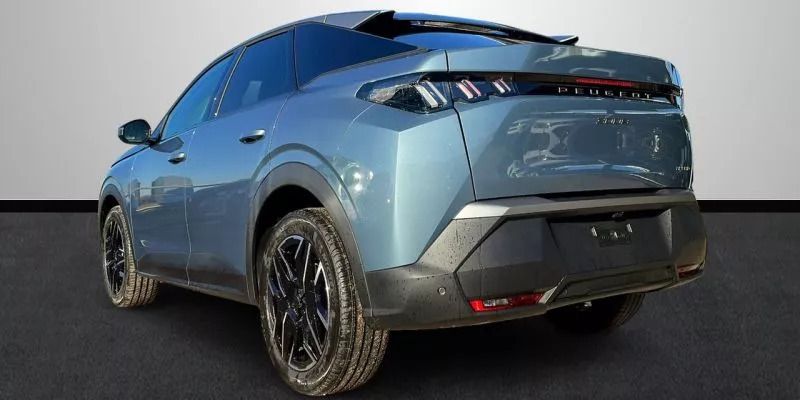 Usado Peugeot 3008 Allure 145 CV (106 kW) 2024 Azul SUV