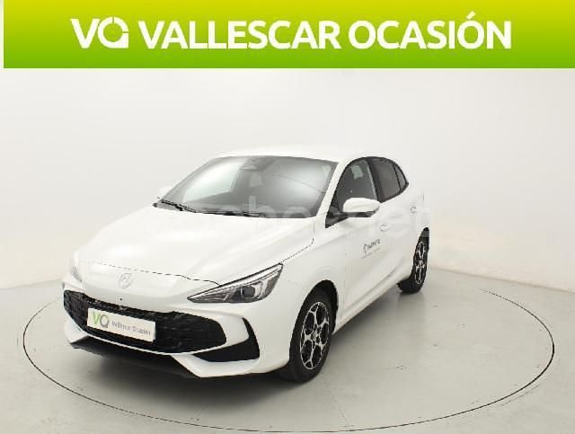 Blanco Usado 2024 MG MG3 Luxury Utilitario | 19.990 € (Precio justo) - Imagen 1/4