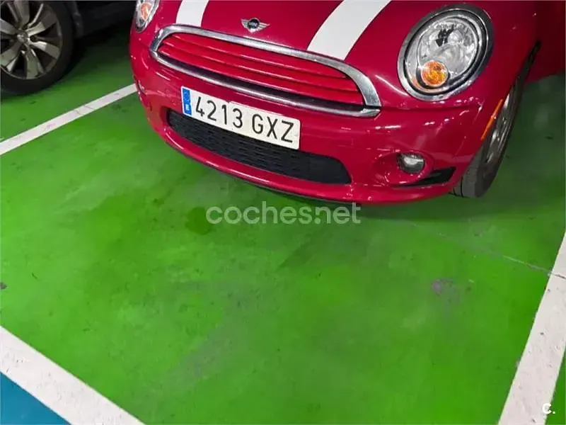 Usado Mini ONE 95 CV (69 kW) 2010 Rojo Utilitario