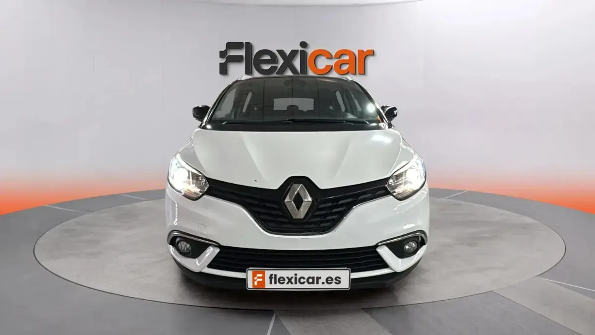 Usado Renault Grand Scénic IV Intens 110 CV (80 kW) 2017 Blanco Monovolumen