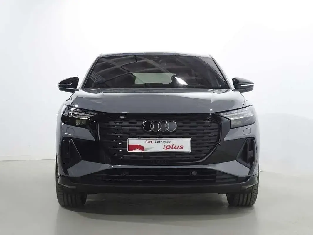 Usado Audi Q4 Sportback e-tron 250 kW (340 CV) 2024 Gris SUV