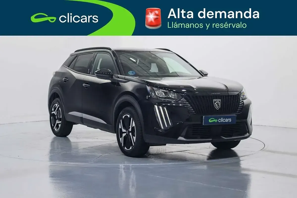 Usado Peugeot 2008 Allure 136 CV (100 kW) 2025 Negro SUV