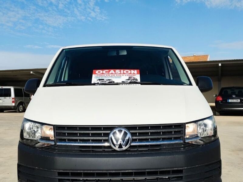 Usado VW Caravelle Trendline 102 CV (75 kW) 2017 Blanco Monovolumen