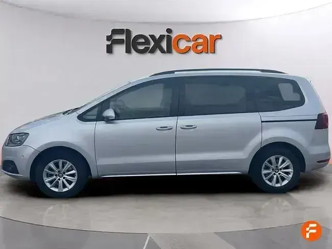 Usado Seat Alhambra Style 150 CV (110 kW) 2022 Gris Monovolumen