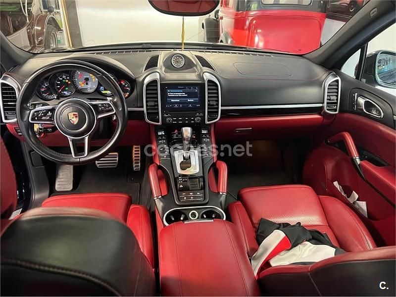 Negro Usado 2017 Porsche Cayenne S Platinum Edition SUV | 42.000 € (Precio justo) - Imagen 1/4