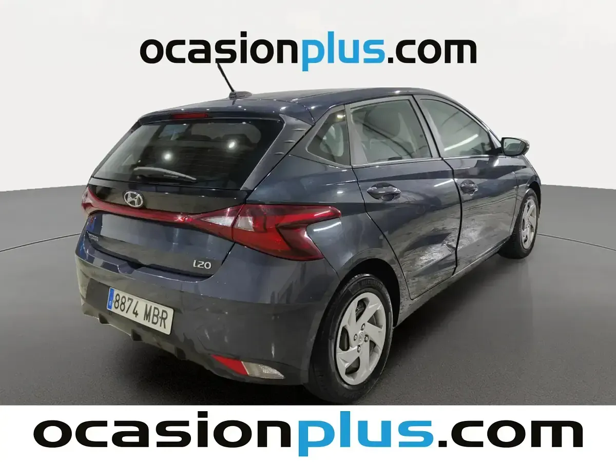 Begagnad Hyundai i20 100 HK (73 kW) 2022 Grå Sedan