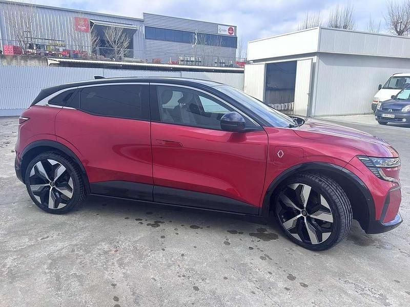 Usado Renault Megane E-Tech Techno 160 kW (218 HP) 2022 Citadino