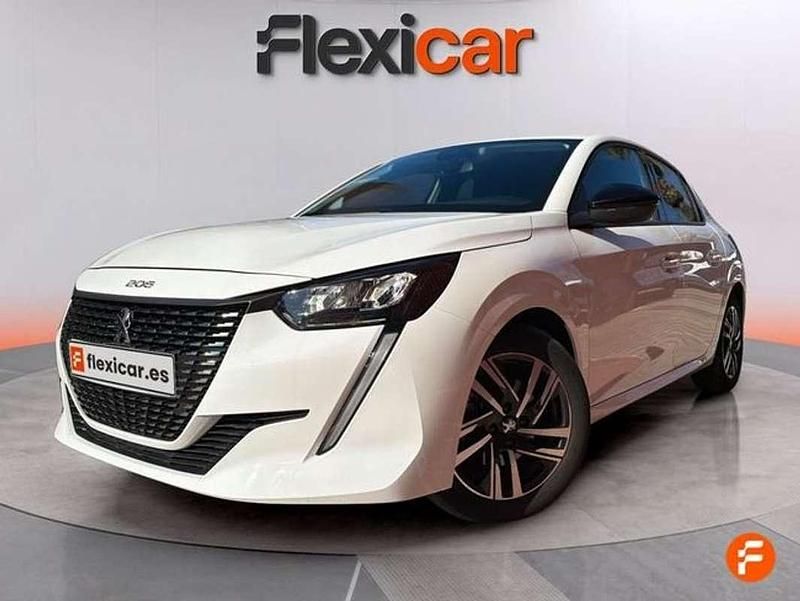 Usado Peugeot 208 Active 102 CV (75 kW) 2023 Blanco Utilitario