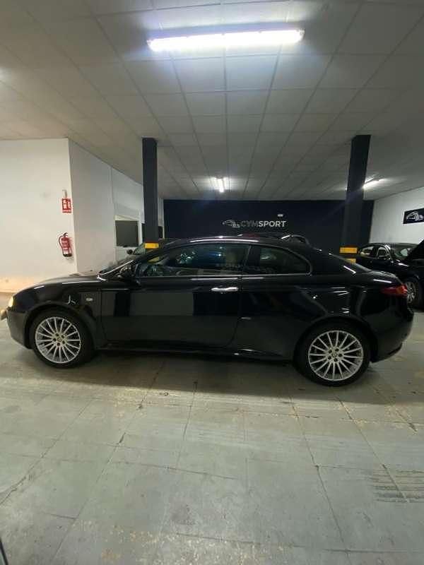 Usado Alfa Romeo GT Distinctive 150 CV (110 kW) 2006 Blanco Coupe