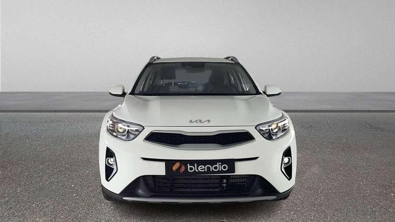 Nuevo Kia Stonic 101 CV (74 kW) 2025 Blanco SUV