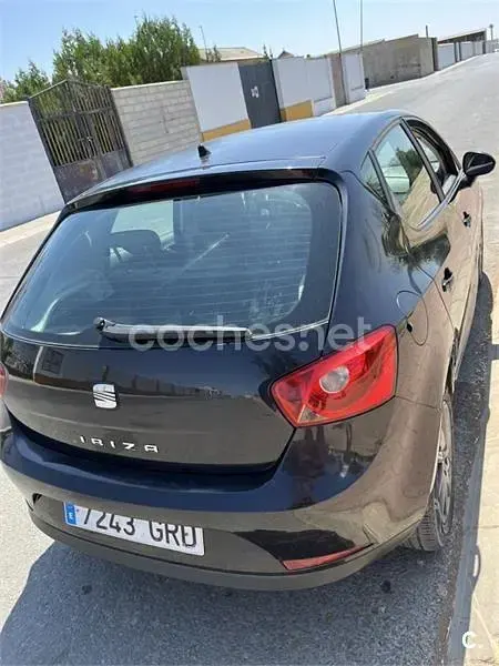 Usado Seat Ibiza Sport 105 CV (77 kW) 2010 Negro Berlina