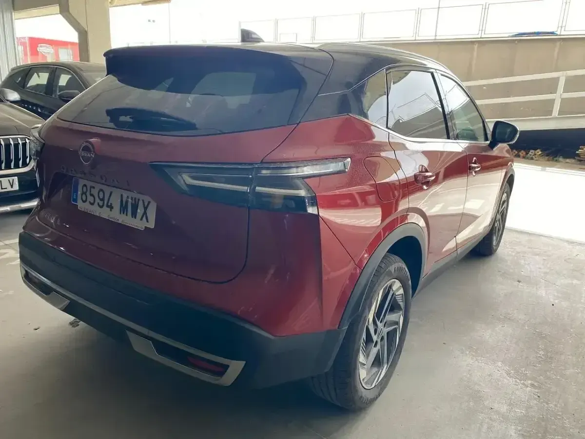 Brugt Nissan Qashqai N-Connecta 140 HK (102 kW) 2024 Rød SUV