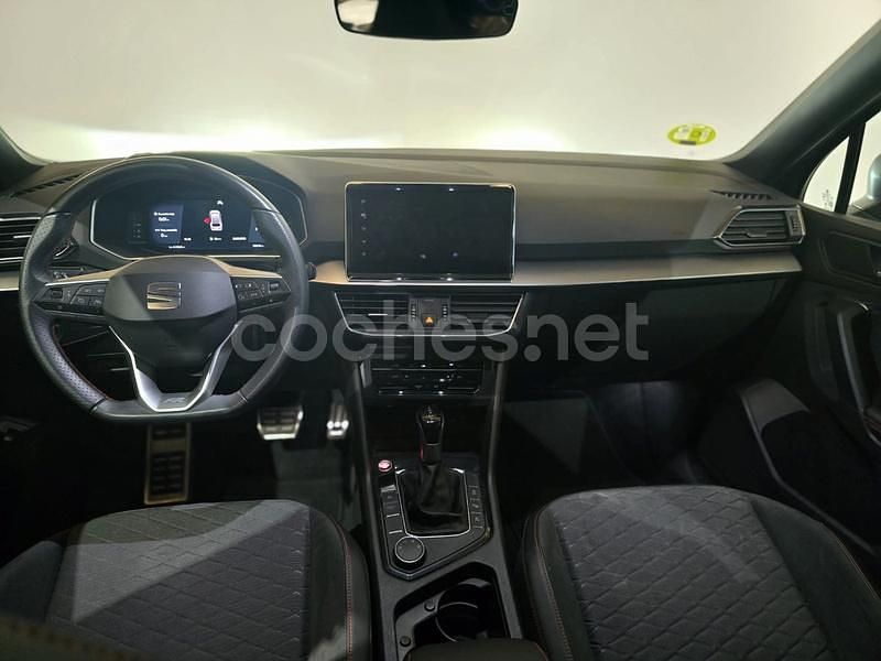 Usado Seat Tarraco 4Drive 200 CV (147 kW) 2023 Gris / plata SUV