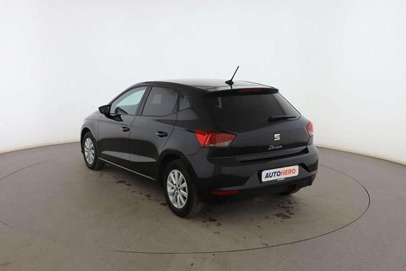 Usado Seat Ibiza Style 111 CV (81 kW) 2023 Negro Berlina