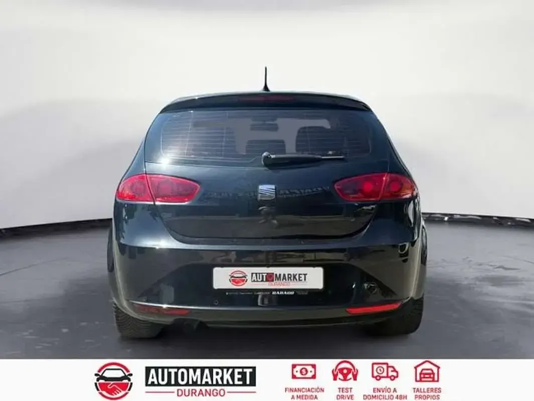 Usado Seat Leon Copa 105 CV (77 kW) 2012 Negro Utilitario