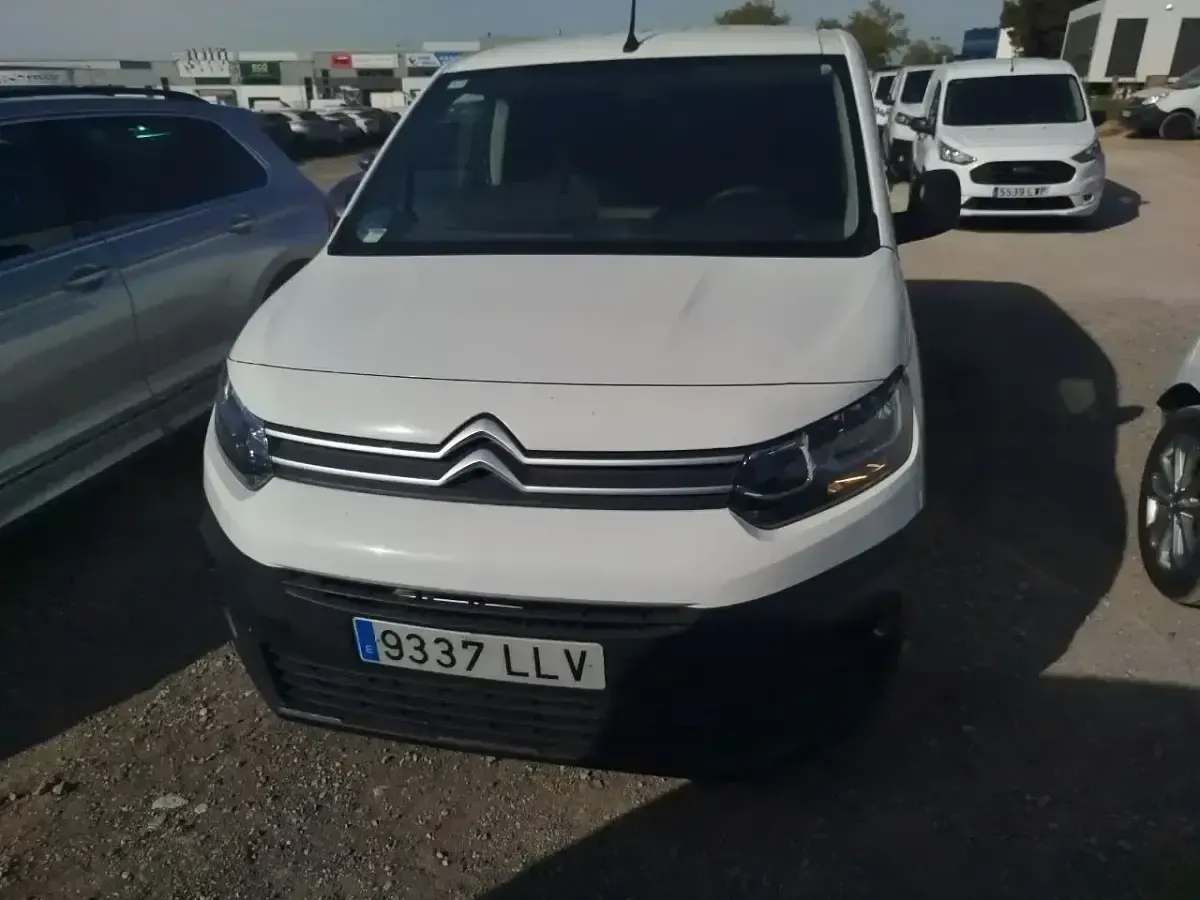 Usado Citroën Berlingo 102 HP (75 kW) 2020 Branco Monovolume