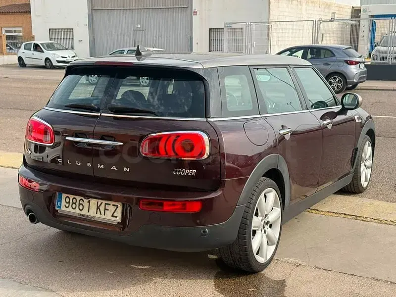 Usado Mini Cooper Clubman 136 CV (100 kW) 2017 Marrón Familiar