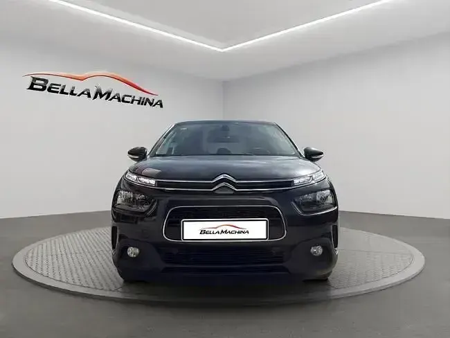 Usado Citroën C4 Cactus Shine 102 CV (75 kW) 2018 Negro Utilitario