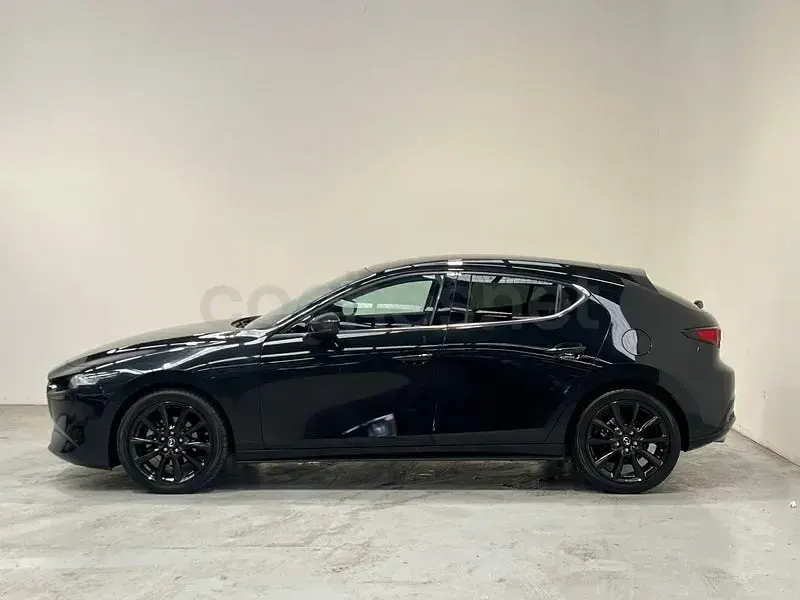 Usado Mazda 3 Homura-Line 122 CV (89 kW) 2023 Negro Berlina