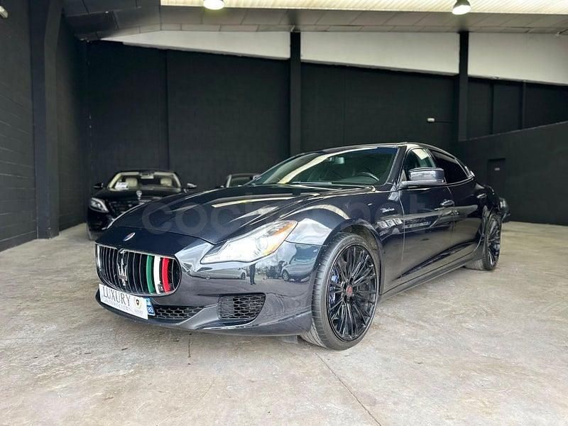 Usado Maserati Quattroporte 410 CV (301 kW) 2014 Negro Berlina
