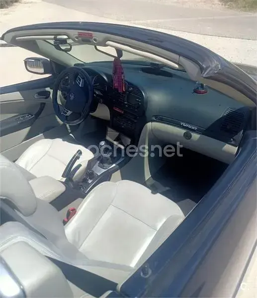 Usado Saab 9-3 Vector 150 CV (110 kW) 2007 Azul Descapotable