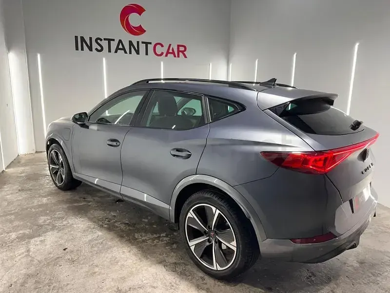 Usado Cupra Formentor 204 CV (150 kW) 2022 Gris / plata SUV