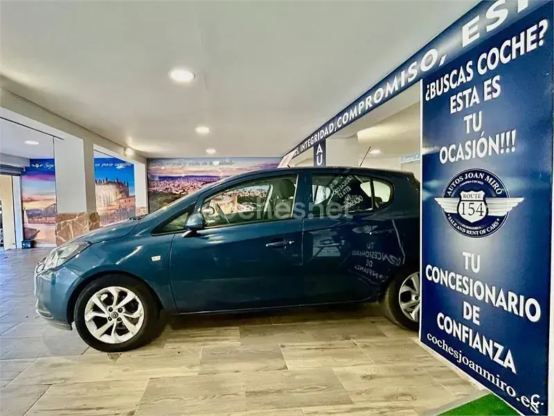 Usado Opel Corsa Expression 90 CV (66 kW) 2017 Azul Utilitario