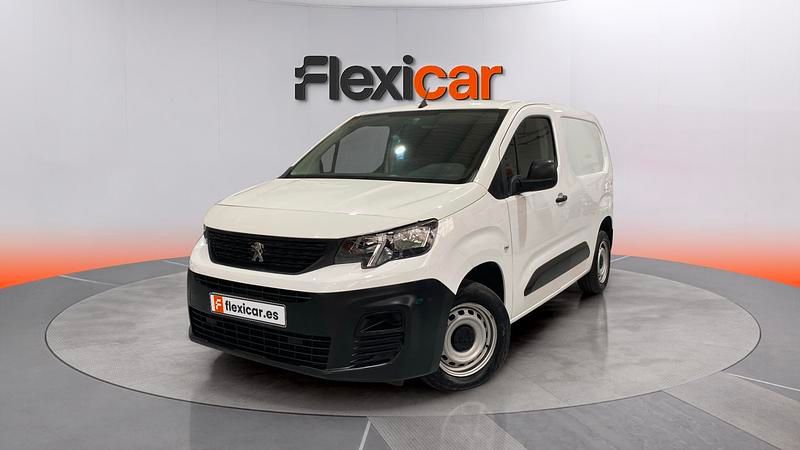 Usado Peugeot Partner S 102 CV (75 kW) 2021 Blanco Monovolumen