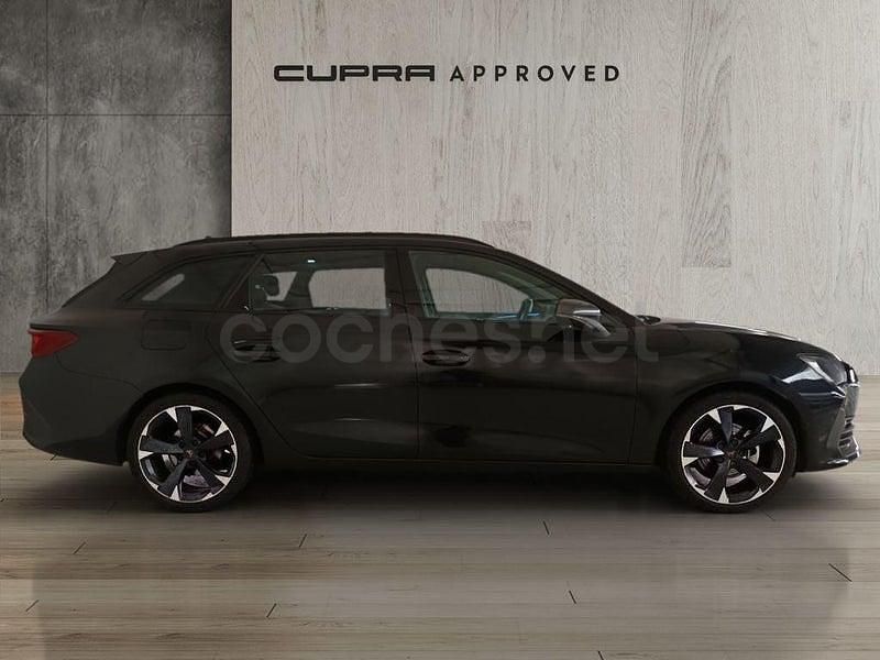 Usado Cupra Leon 150 CV (110 kW) 2024 Negro Familiar