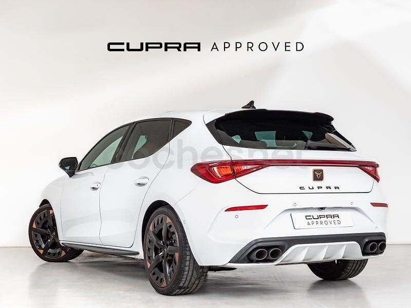 Usado Cupra Leon VZ 300 HP (220 kW) 2024 Branco Sedan